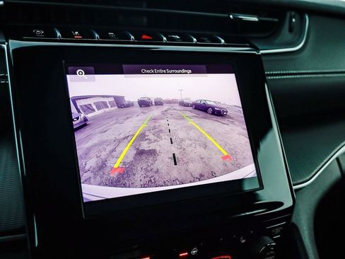 Certified 2024 Jeep Grand Cherokee Altitude image 24