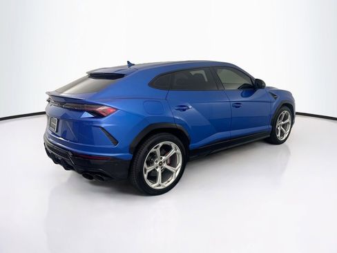 Used 2022 Lamborghini Urus AWD/4WD image 5