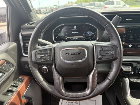 Used 2024 GMC Sierra 3500 Denali Ultimate AWD/4WD image 24