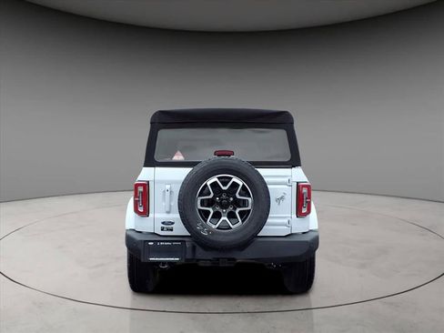 Used 2024 Ford Bronco Outer Banks image 7