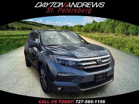 Used 2018 Honda Pilot Touring image 1