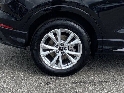 Used 2025 Audi Q3 2.0T Premium w/ Convenience Package AWD/4WD image 10