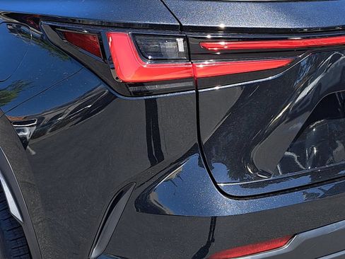 Used 2024 Lexus NX 250 FWD image 37