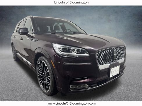 Certified 2023 Lincoln Aviator Black Label w/ Dynamic Handling Package AWD/4WD image 11