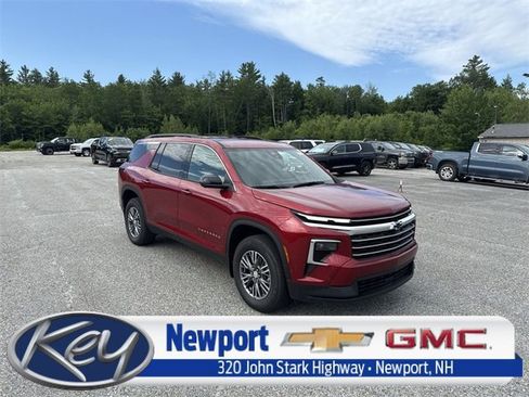 New 2025 Chevrolet Traverse LT w/ Enhanced Driving Package image 1