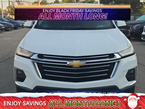Used 2023 Chevrolet Traverse LT w/ LPO, Floor Liner Package image 8