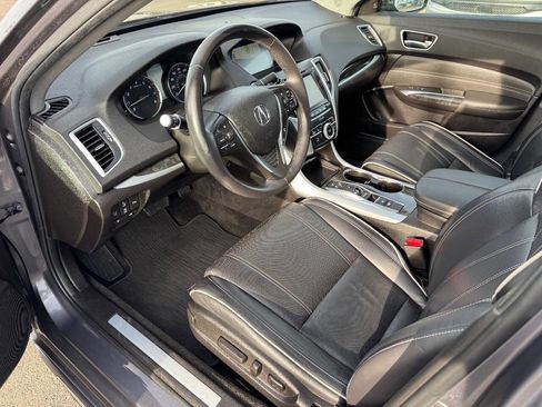 Used 2018 Acura TLX V6 w/ Technology Package image 10