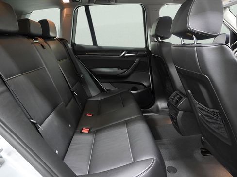 Used 2017 BMW X3 xDrive28i image 15