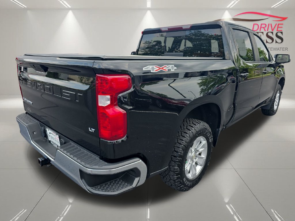 Used 2021 Chevrolet Silverado 1500 LT w/ Convenience Package II AWD/4WD image 8