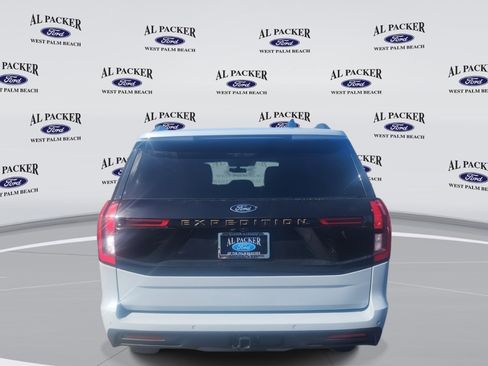 New 2026 Ford Expedition Tremor image 4