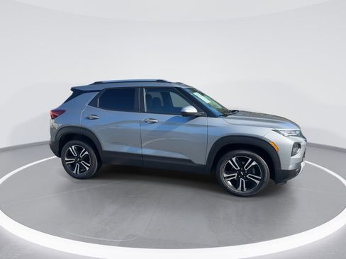 Used 2023 Chevrolet TrailBlazer LT image 10