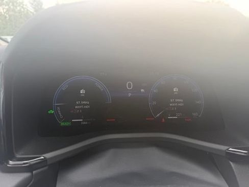 Used 2026 Toyota Camry XSE FWD image 14