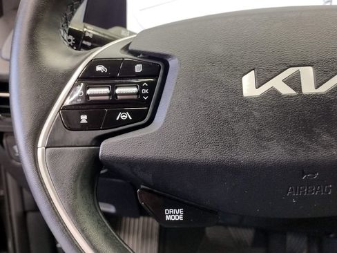 Used 2024 Kia EV6 Light AWD/4WD image 27