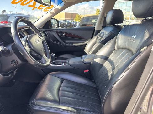 Used 2014 INFINITI QX50 Journey image 17