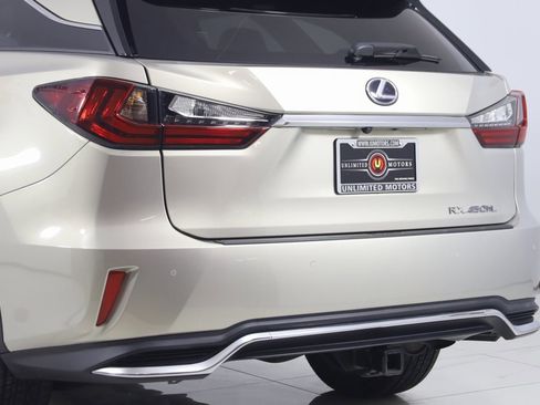 Used 2020 Lexus RX 450hL AWD w/ Premium Package image 24