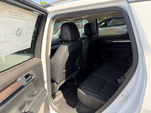 New 2027 GMC Terrain Denali w/ LPO, Black Badging Package AWD/4WD image 12