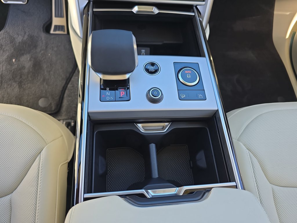 New 2027 Land Rover Range Rover SE AWD/4WD image 26