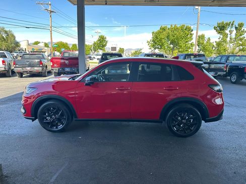 Used 2023 Honda HR-V Sport image 2