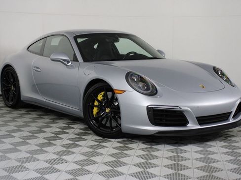 Certified 2017 Porsche 911 Carrera 4S image 9