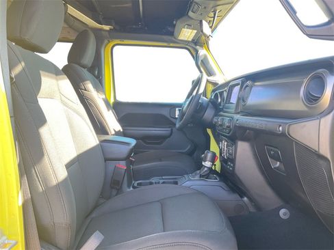 Used 2023 Jeep Wrangler Unlimited Sport image 24