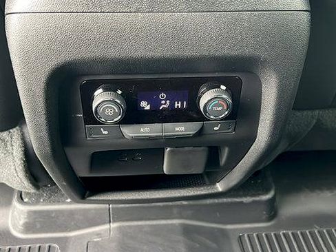 New 2026 Chevrolet Traverse High Country w/ LPO, Floor Liner Package image 17