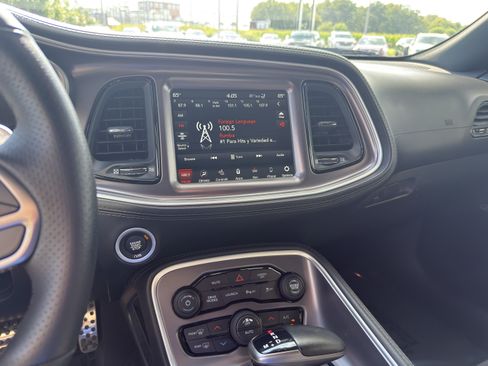 Used 2021 Dodge Challenger R/T Scat Pack RWD image 13