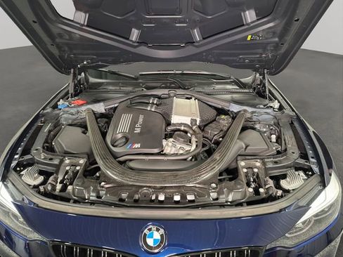 Used 2018 BMW M3 Competition image 24
