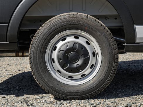 New 2026 Ford Transit 250 148 Medium Roof w/ Load Area Protection Package image 16