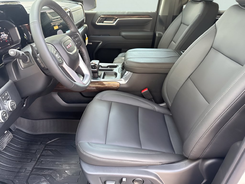 New 2026 GMC Sierra 1500 Elevation w/ Elevation Premium Package AWD/4WD image 9