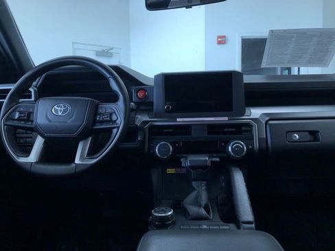 Certified 2025 Toyota 4Runner TRD Off-Road image 19