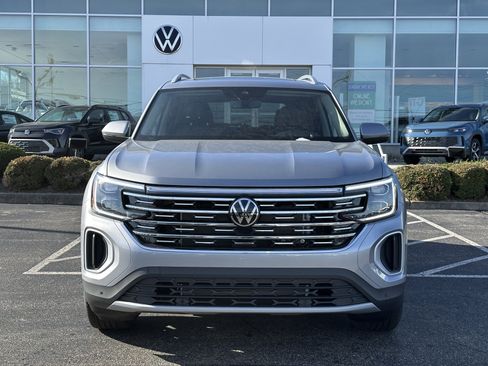 New 2026 Volkswagen Atlas SEL image 2
