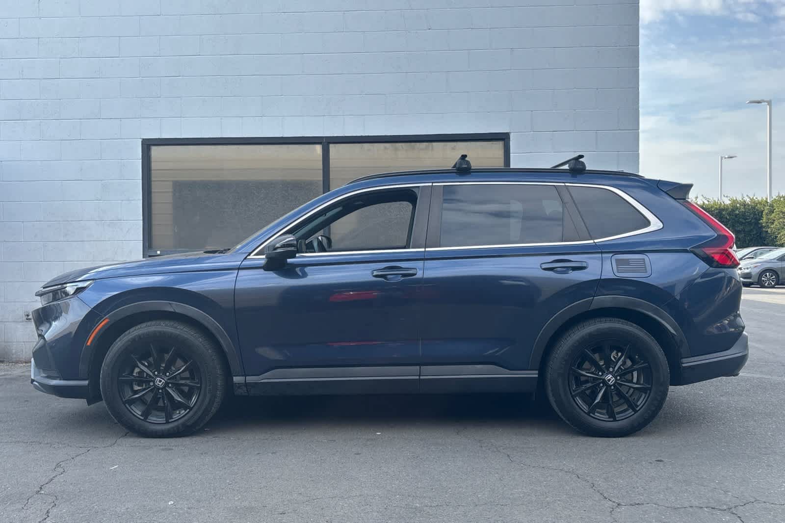 Used 2023 Honda CR-V Sport image 5