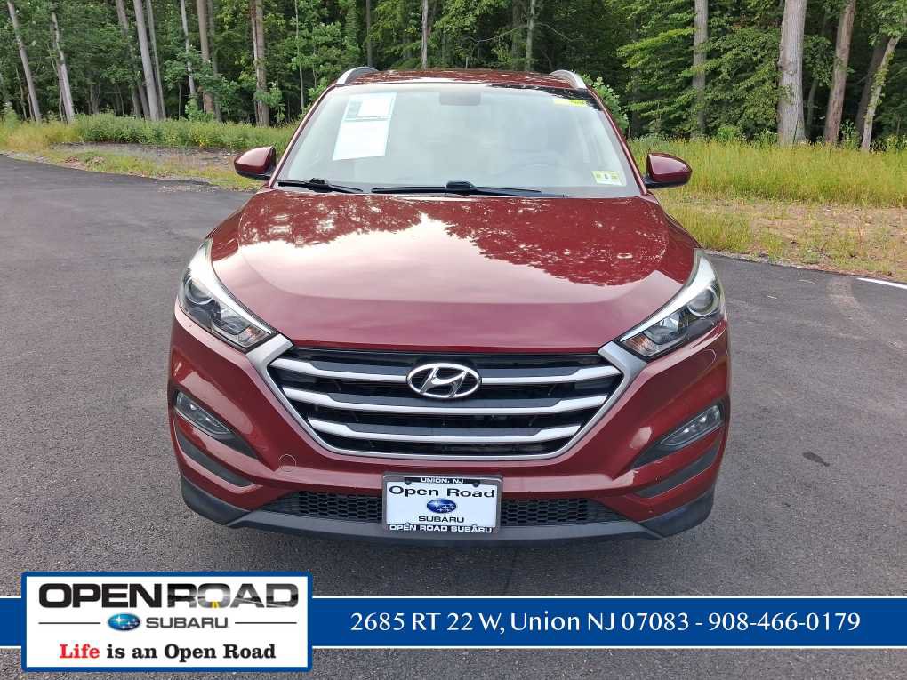 Used 2017 Hyundai Tucson SE w/ SE Popular Package 02 AWD/4WD image 8