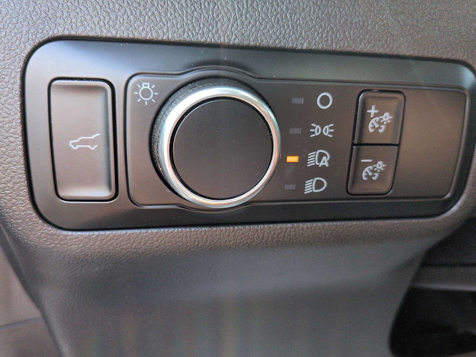 Certified 2023 Ford Escape Active AWD/4WD image 15