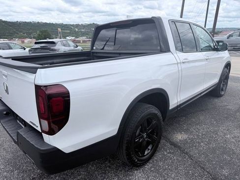Used 2023 Honda Ridgeline Black Edition image 7