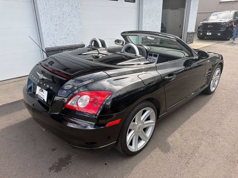 Used 2005 Chrysler Crossfire Convertible RWD image 7