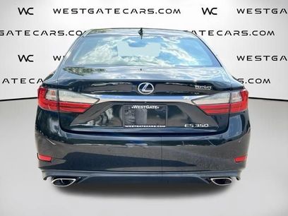 Used 2017 Lexus ES 350 w/ Navigation System Package