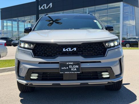 Used 2023 Kia Sorento SX AWD/4WD image 2