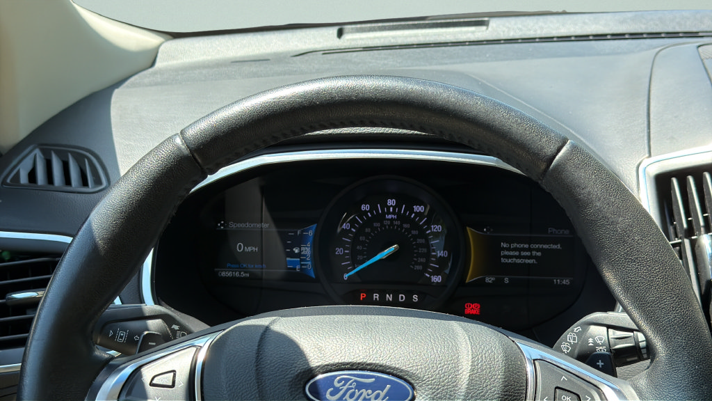 Used 2018 Ford Edge Titanium w/ Equipment Group 301A AWD/4WD image 14