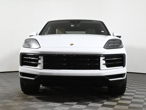 Used 2026 Porsche Cayenne E-Hybrid Coupe AWD/4WD image 10