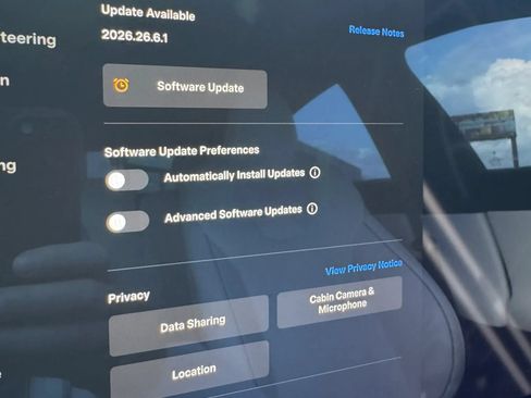 Used 2022 Tesla Model S Plaid AWD/4WD image 24
