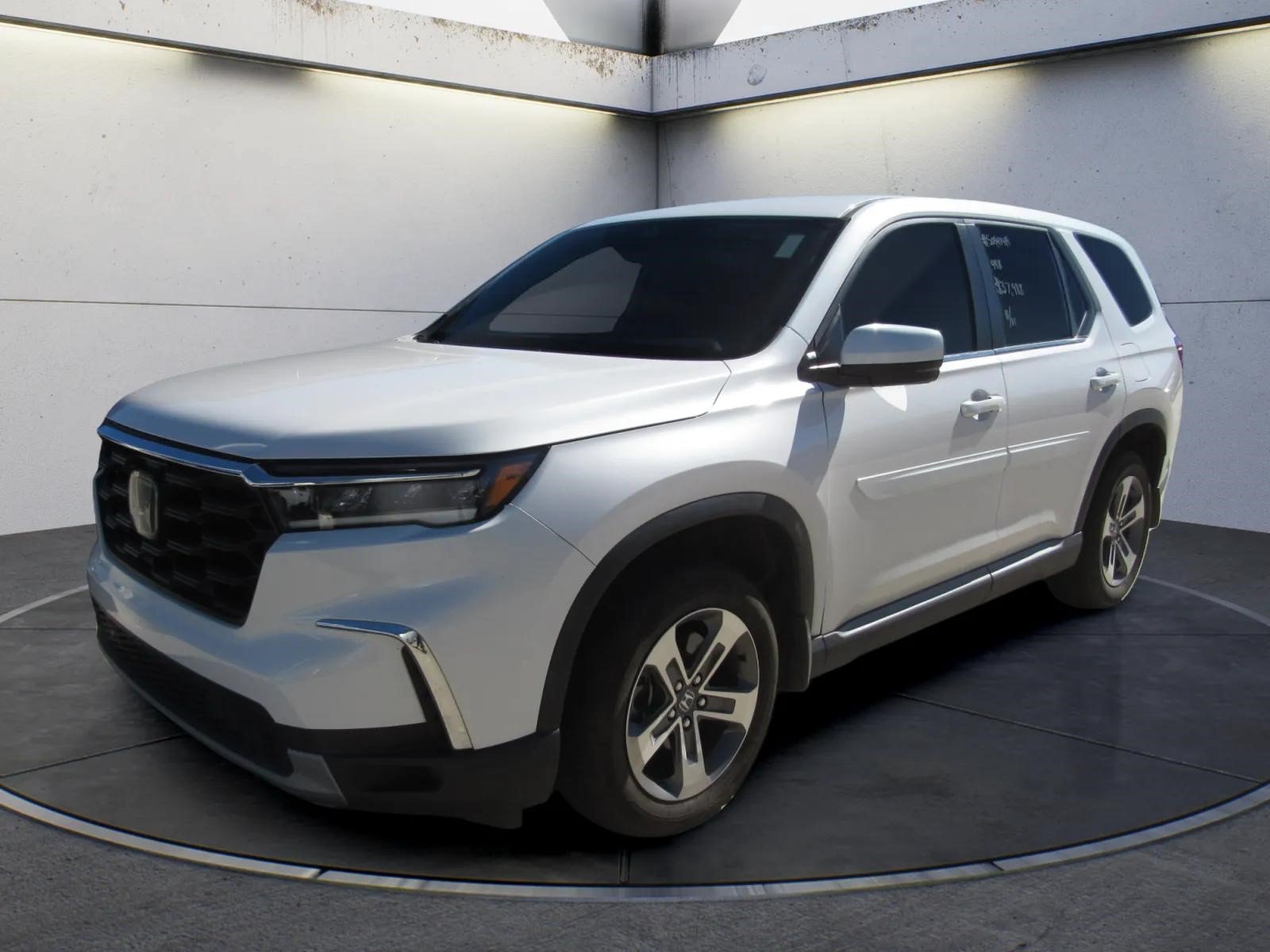 Used 2023 Honda Pilot EX-L image 1