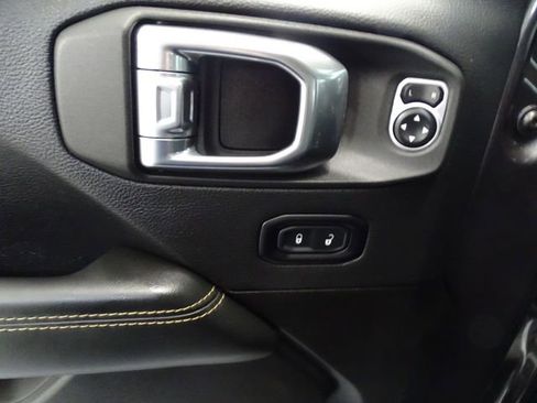 Certified 2025 Jeep Wrangler Unlimited Sahara w/ Safety Group image 3