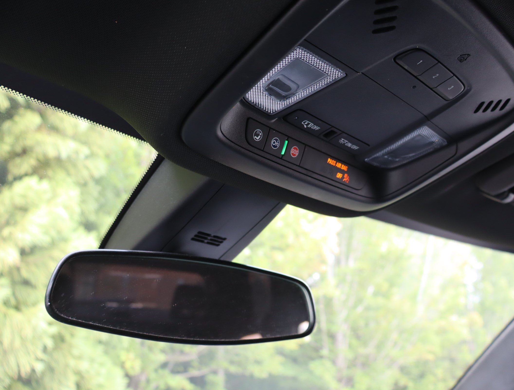 Used 2023 Chevrolet Traverse LT FWD image 34