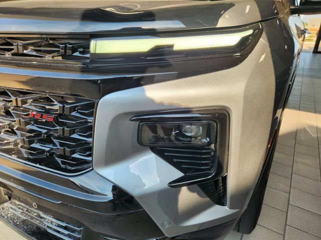 Used 2026 Chevrolet Traverse RS w/ LPO, Floor Liner Package AWD/4WD image 7