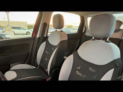 Used 2016 FIAT 500L Pop FWD image 10