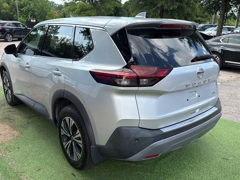 Used 2021 Nissan Rogue SV FWD image 5