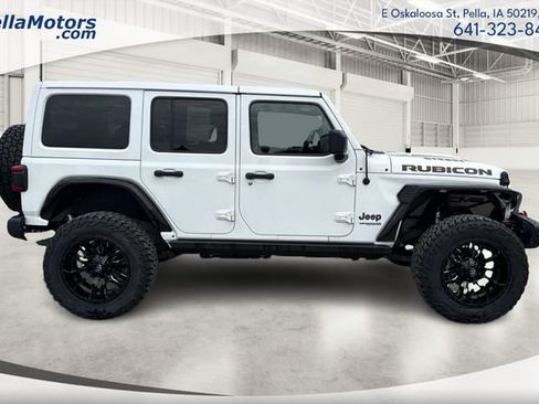 Used 2021 Jeep Wrangler Unlimited Rubicon AWD/4WD image 2