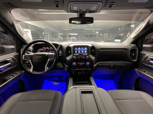 Used 2020 Chevrolet Silverado 1500 LT Trail Boss image 19