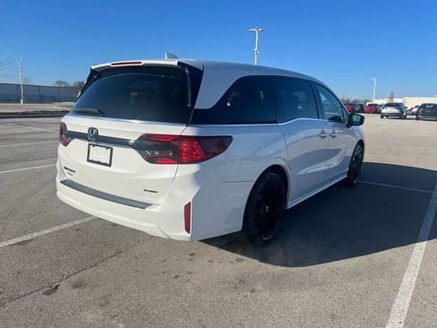 New 2026 Honda Odyssey Sport-L image 8
